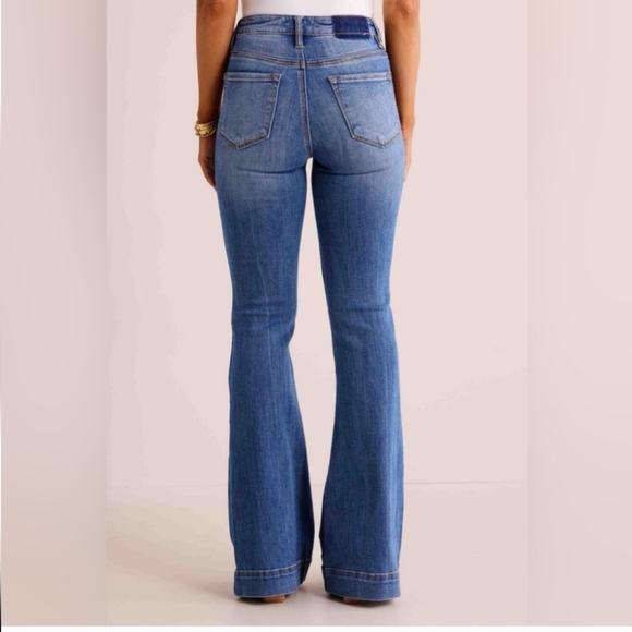 RISEN High Rise Front Patch Pocket Flare Leg Jeans - Size 27 NWT - Picture 2 of 5